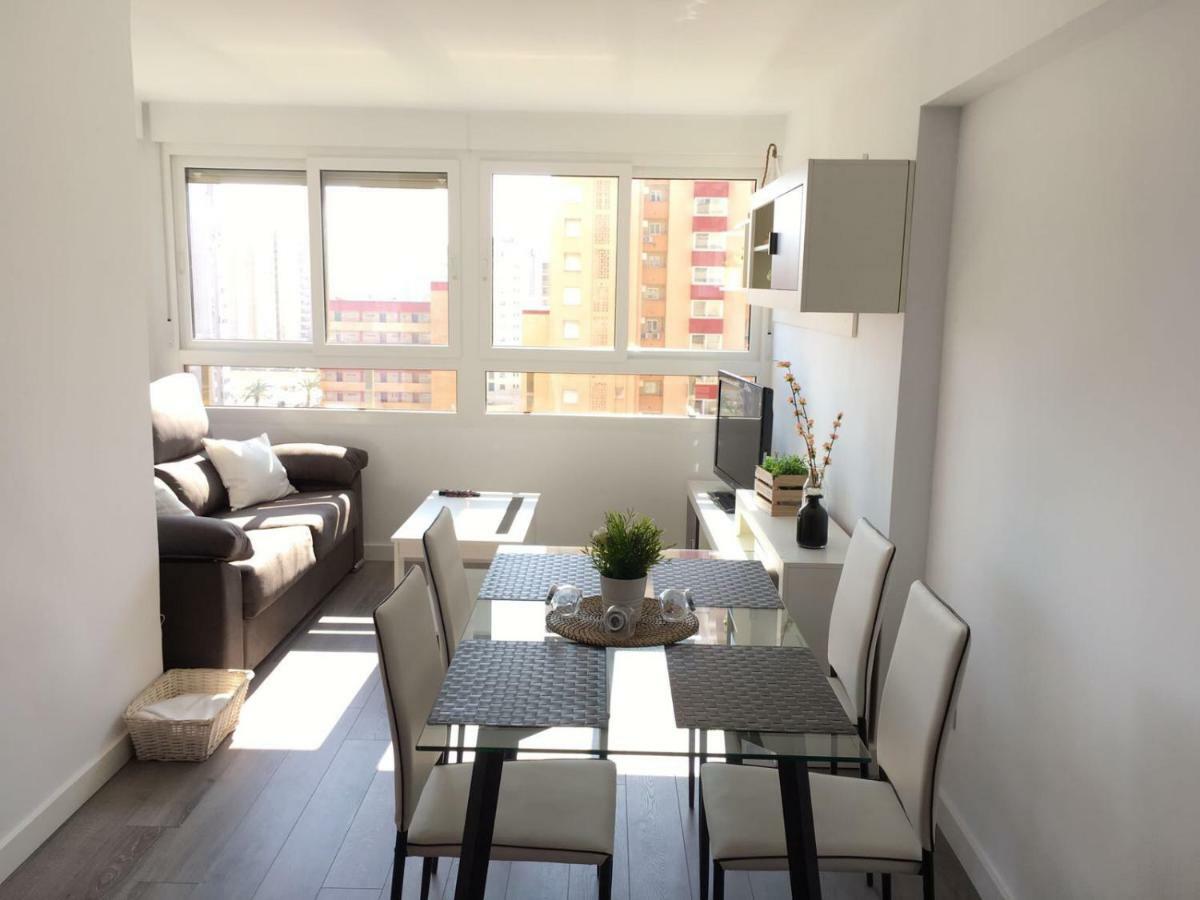 El Apartamento De Cristian Benidorm Ngoại thất bức ảnh