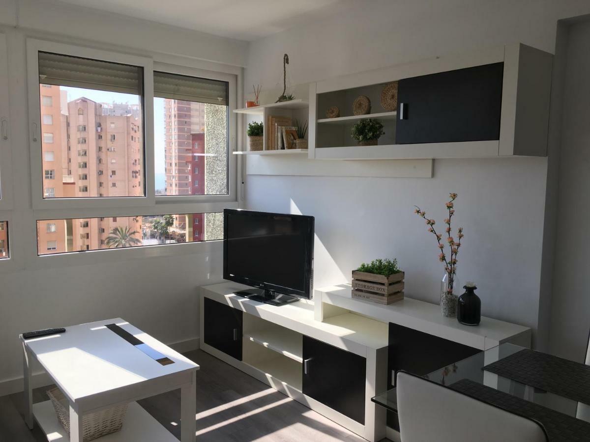 El Apartamento De Cristian Benidorm Ngoại thất bức ảnh